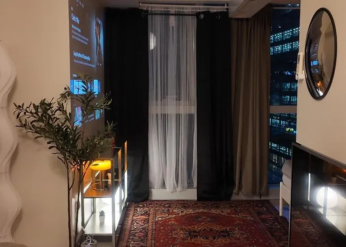 Aparthotel Cozy Place In Uptown Bgc Near Malls And Clubs Manila