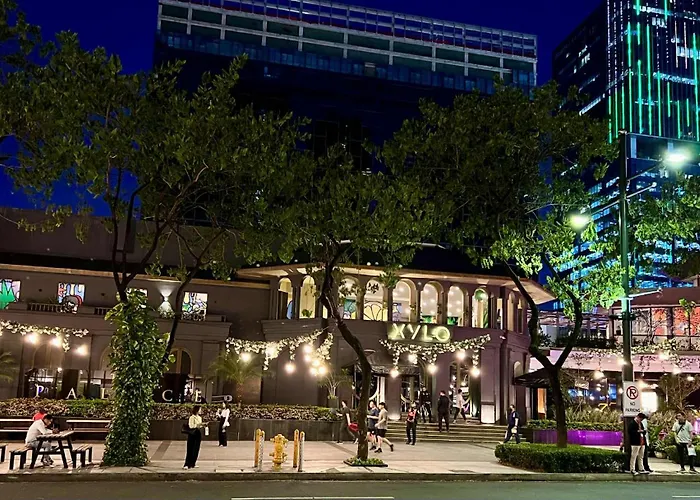Cozy Place In Uptown Bgc Near Malls And Clubs 4*