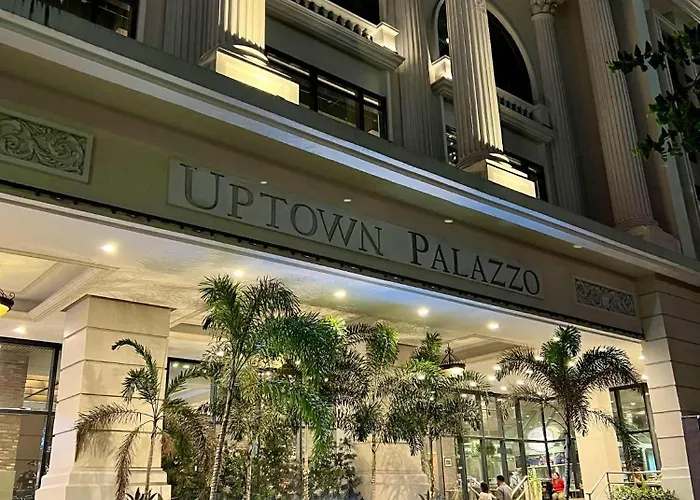 Cozy Place In Uptown Bgc Near Malls And Clubs 4* Manila